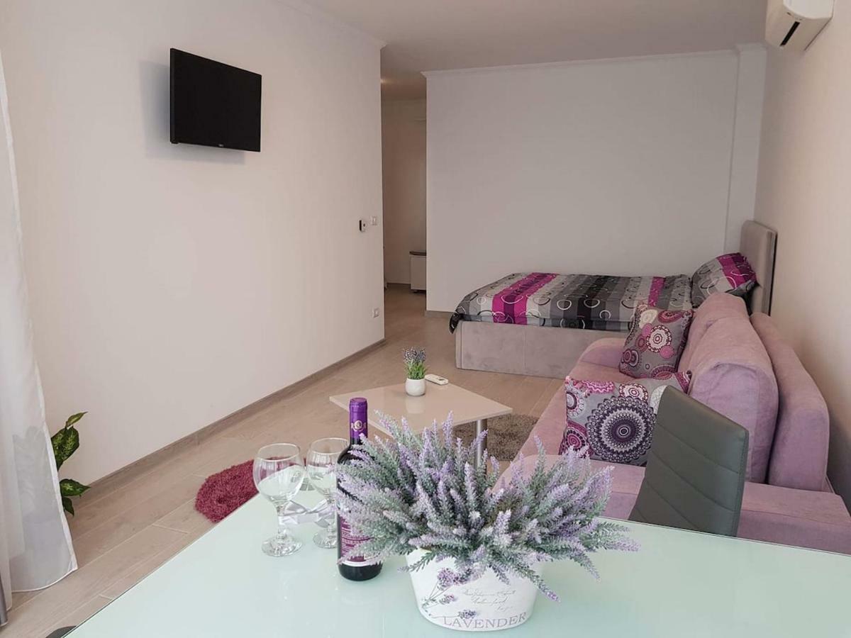 Brand New Apartment In Rebreanu Towers Residence ティミショアラ エクステリア 写真